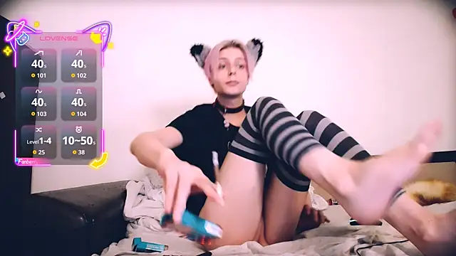 Littlepinkcat webcam