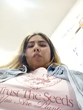 Sofia_Honey1 webcam