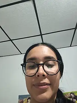 Annya-sweet webcam