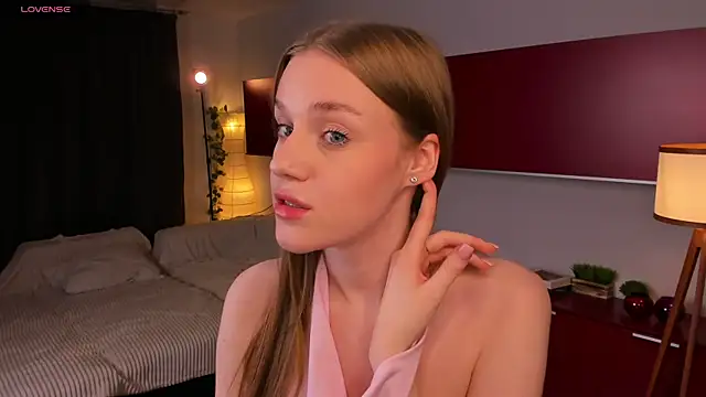 odellafrake - OdellaFrake's free webcam - UK Sex Cams