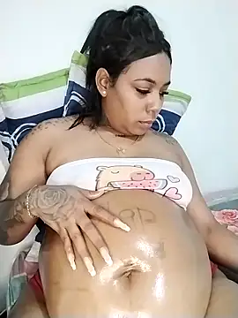 emma_purple_ webcam