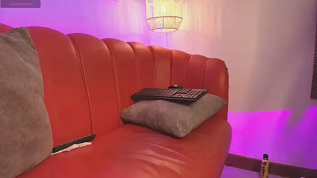 Aliss_Taylor1 webcam