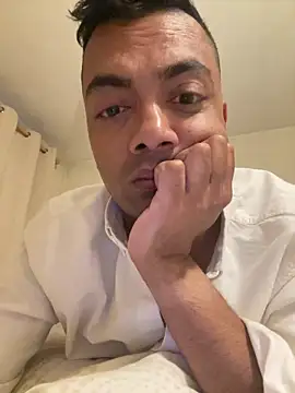 BritKink webcam