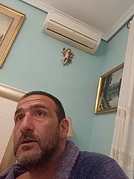 DanTrov79 webcam