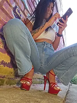 Yuky_ta Live Webcam on Stripchat