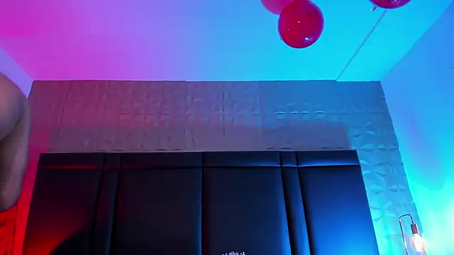 EthanSantori webcam