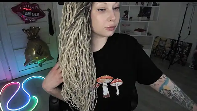 HoneySallyMoore webcam