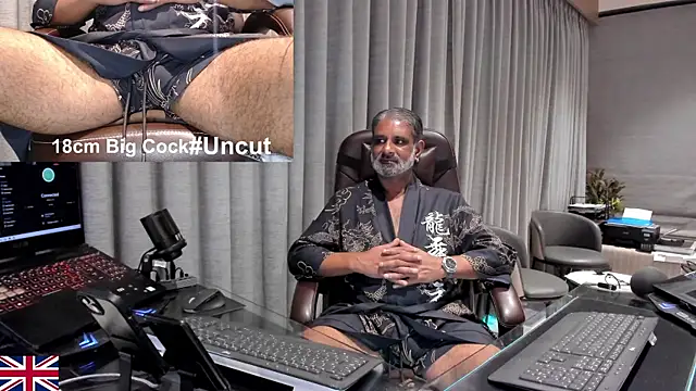 OnlineBossUK webcam
