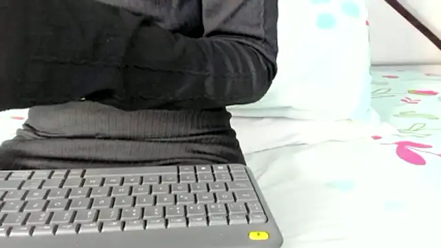 maybelline69 webcam
