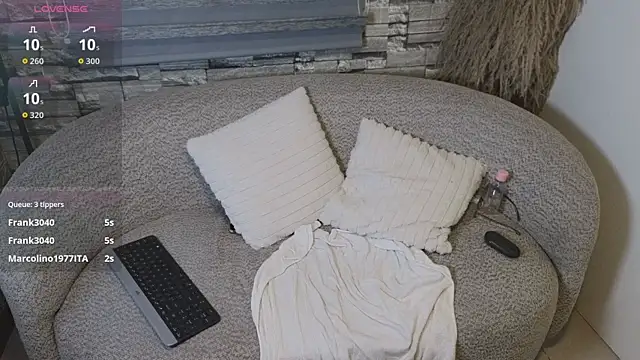 emmilyvg webcam