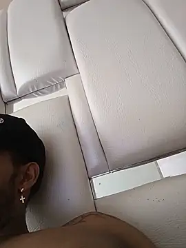 Criistian_prado webcam