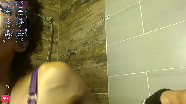 Violett_Salvatore webcam