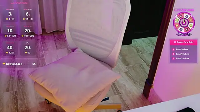 ViktoriaSilk webcam