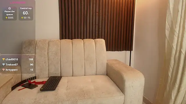 Laena_Castillo webcam