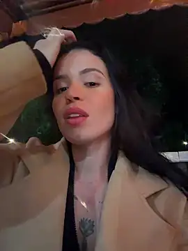 rafaellaz (F young) - Nua na hidromassagem 💦🚿