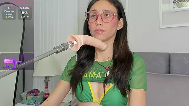 doll_bella_ webcam