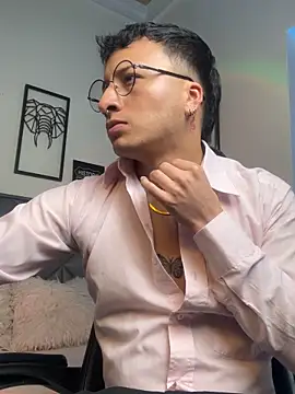 Dereck_Klain webcam