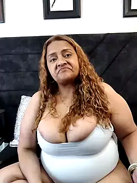MonzerratBoyer webcam
