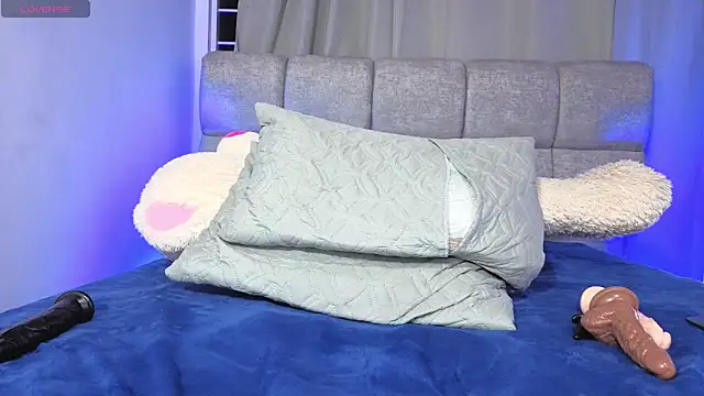 Jade_Stone12 webcam