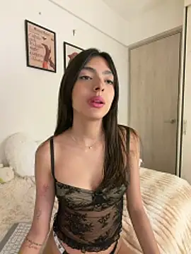 ZaraLuuv webcam