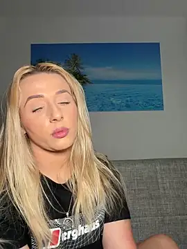 Strongqueen live sex cam