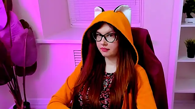 CarolGiggly webcam