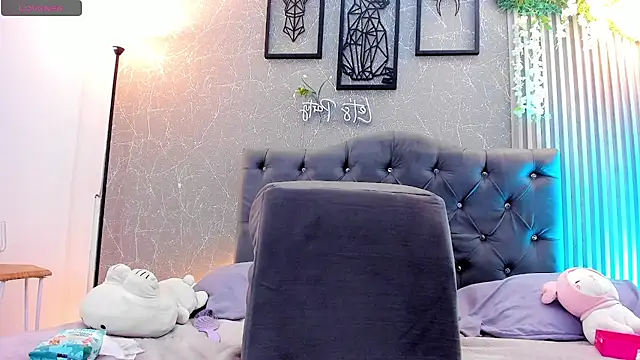 lana_gill1 webcam