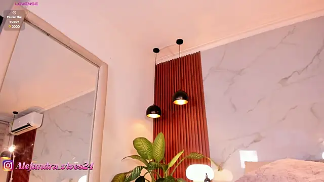 Alejandra_Vives webcam