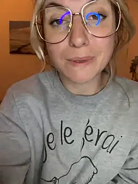 carlaaa (F young) - dildo 22 cm