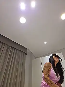 sexy7883 webcam