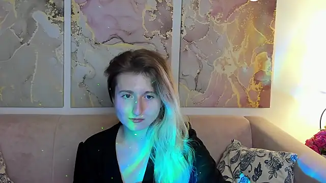 CamillaDreamer webcam