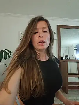 karina_warthon webcam
