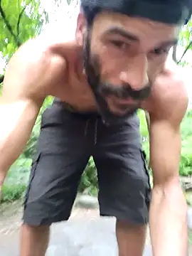 GuyInNY webcam