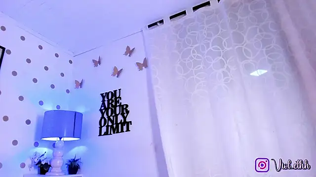 Violeth_00 webcam