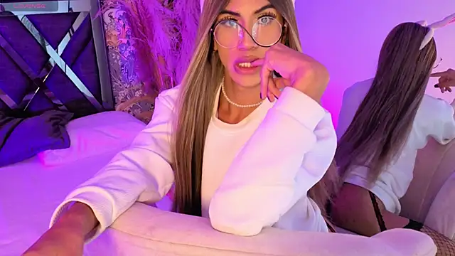 megan_lenon webcam