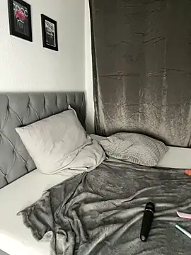 kimkatyrides Live Webcam on Stripchat