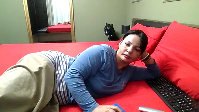 Ella_sweety00 webcam