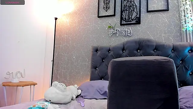 lana_gill1 webcam