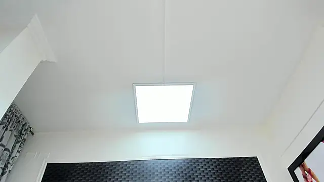 LilithBoneth webcam