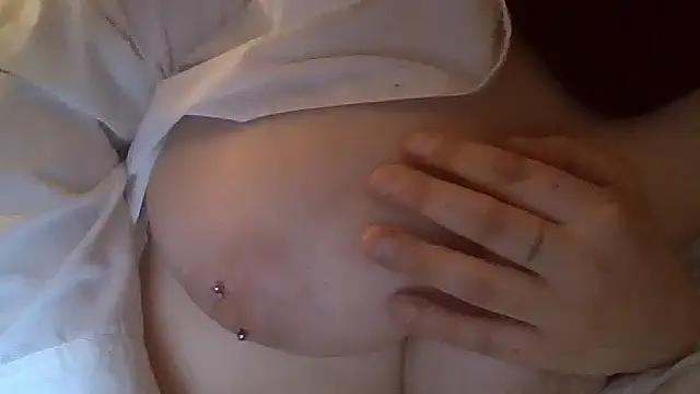 FolcheBoobs webcam
