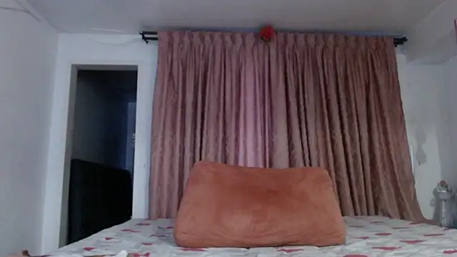 linapalacios webcam