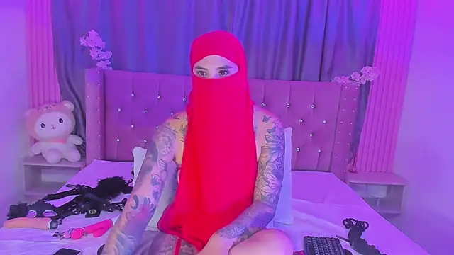 Nayla-Mouna webcam