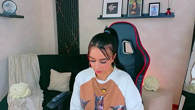 EmmyEvans1 webcam