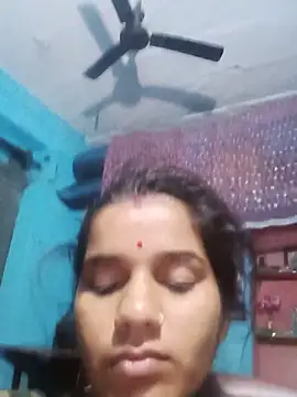 Aartiho45678 webcam