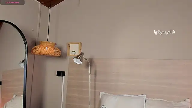 nayah__ webcam