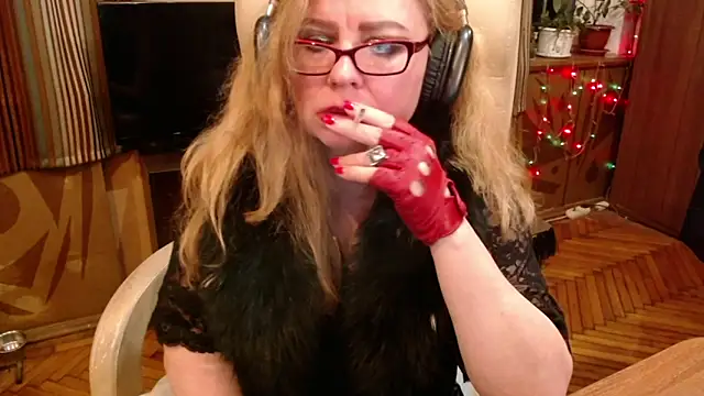 Miss_Tress webcam