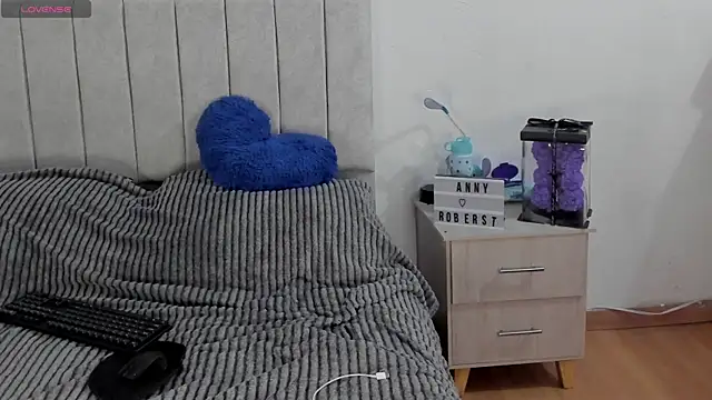 anny_roberts webcam