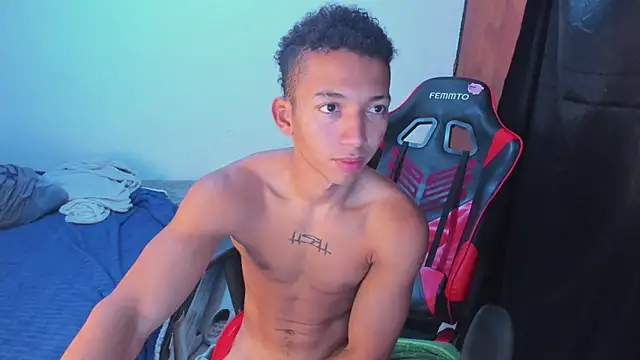 JuanchiT66 webcam