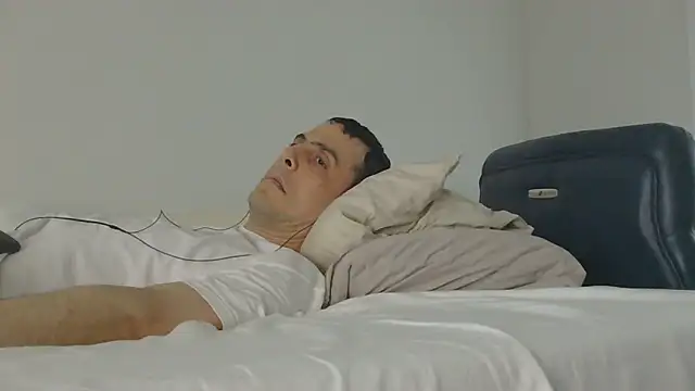 SissyBottoms webcam