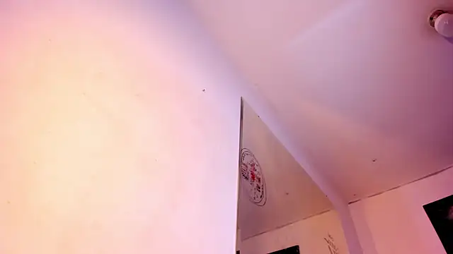 Lanna_big33 live cam